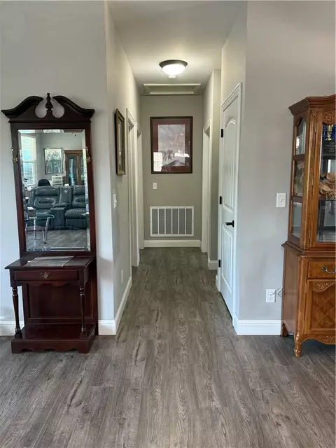 Entry Way - 20010 W Vanzant Rd, Springdale, AR 72764 photo 2 of 5