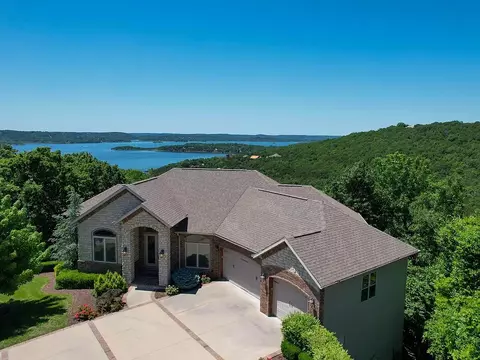 275 Split Rock Dr, Hollister, MO 65672