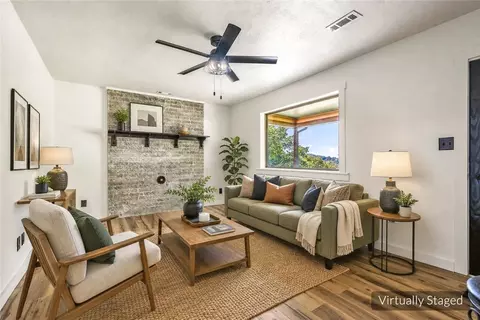 Living - 22535 War Eagle Rd, Springdale, AR 72764 photo 1 of 4