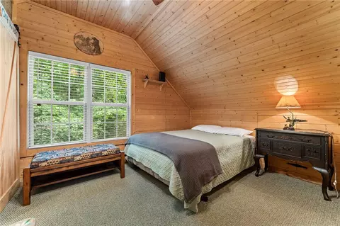 Bedroom - 277 Nc 2401, Jasper, AR 72641 photo 4 of 5