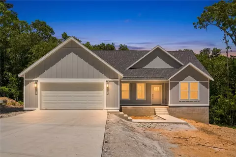 5 Greetham Ln, Bella Vista, AR 72714