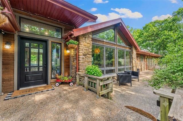 17450 Railroad Cut Rd, Rogers, AR 72756