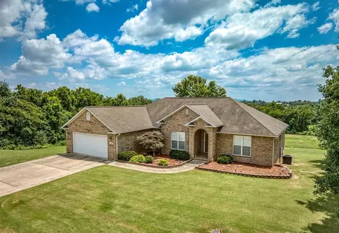 1324 W Holt Ave, Harrison, AR 72601