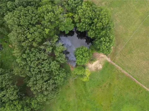 View/Area - 142 Denham Rd, Morrilton, AR 72110 photo 6 of 7