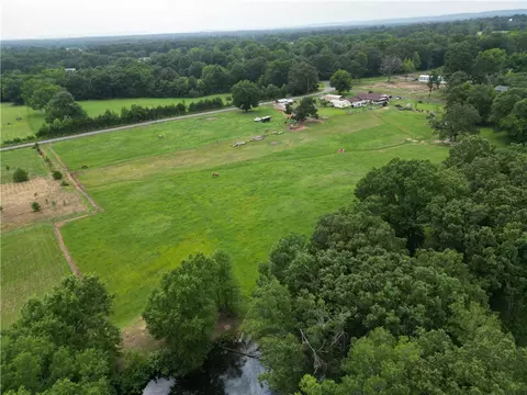 View/Area - 142 Denham Rd, Morrilton, AR 72110 photo 3 of 7