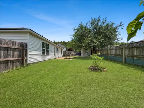 Exterior - 2023 Garnet Rd, Springdale, AR 72764 photo 4 of 4