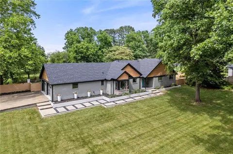 104 Black Oak Ave, Springdale, AR 72764