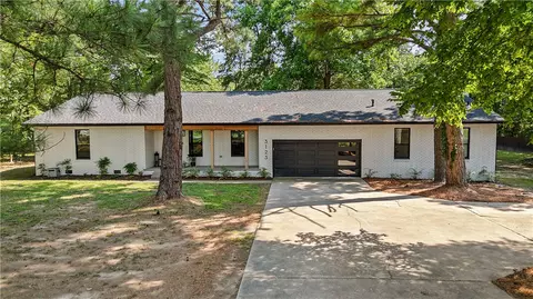 3123 W Howard Nickell Rd, Fayetteville, AR 72704