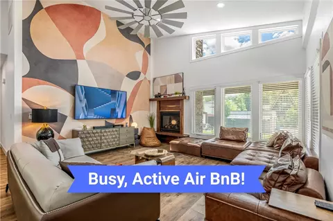 517 Hook St, Bentonville, AR 72712