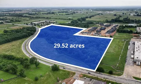 N Progress Avenue, Siloam Springs, AR 72761