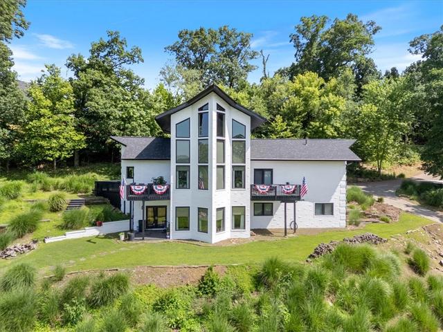 22047 E Dawn Hill Rd, Siloam Springs, AR 72761