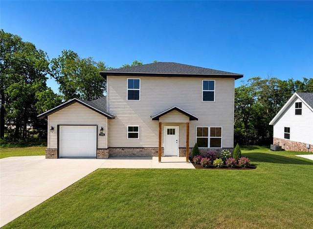 334 Lavona Ln, Huntsville, AR 72740