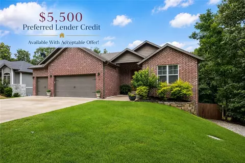 30 Brecknock Dr, Bella Vista, AR 72714