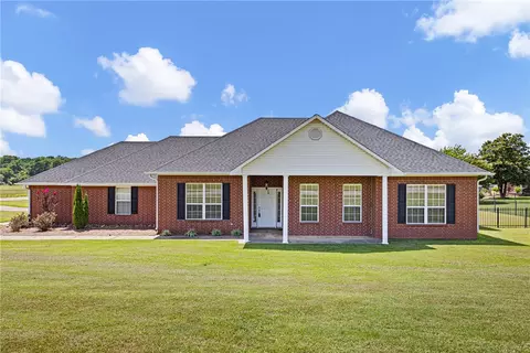 10016 Susan St, Danville, AR 72833