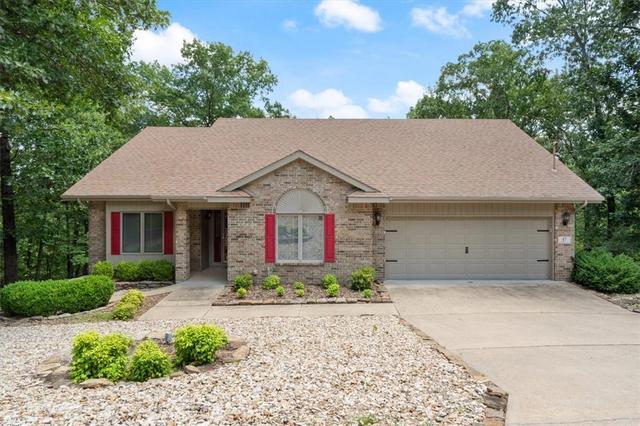 17 Cambria Ln, Bella Vista, AR 72715