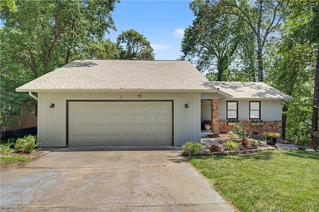 3 London Dr, Bella Vista, AR 72715