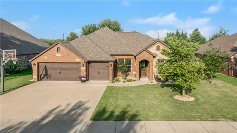 4103 SW Hollowbrook St, Bentonville, AR 72713