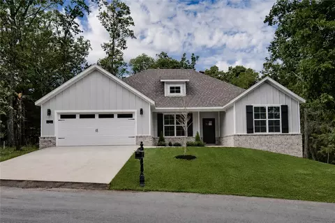 26 Kirkcudbright Ln, Bella Vista, AR 72715