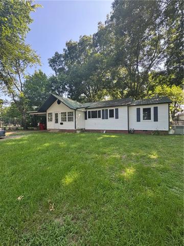1206 Front St, Dardanelle, AR 72834
