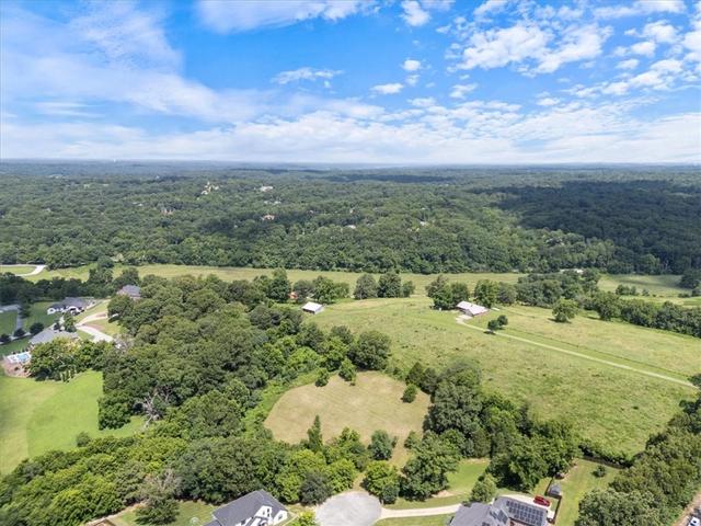 13787 Colline Rd, Bentonville, AR 72712