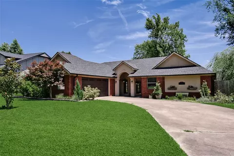 1304 NW K St, Bentonville, AR 72712