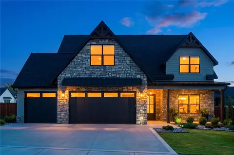 3620 Bridger Ln, Bentonville, AR 72712