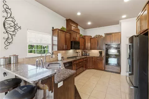 1407 NW 3rd St, Bentonville, AR 72712