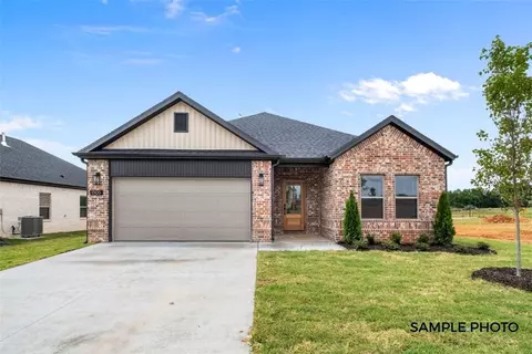 1400 NW 15th Ave, Highfill, AR 72734