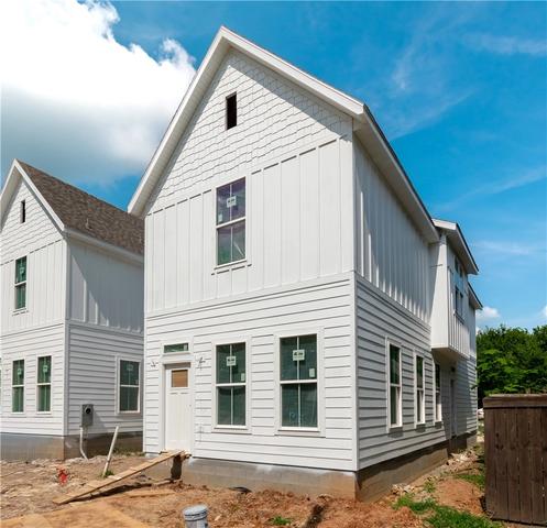 1316 S College Ave, Fayetteville, AR 72701