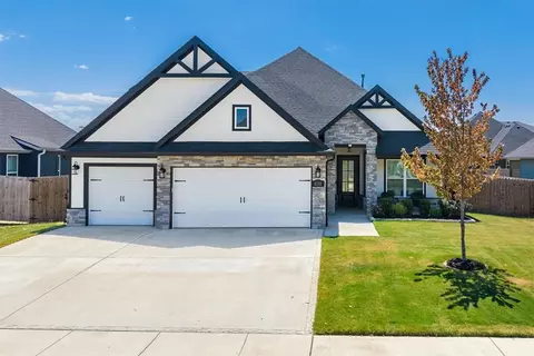 Exterior - 1211 Silver Maple St, Centerton, AR 72719 photo 7 of 7