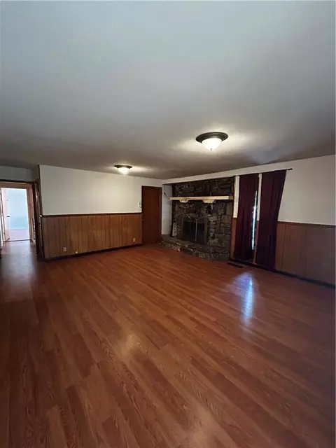 Living - 311 King Mountain Rd, Ozark, AR 72949 photo 5 of 5