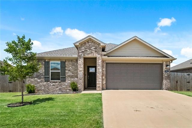 903 Nursery Rd, Rogers, AR 72758
