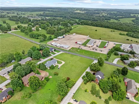 View/Area - 104 W Watts St, Harrison, AR 72601 photo 5 of 8