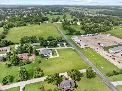 View/Area - 104 W Watts St, Harrison, AR 72601 photo 6 of 8
