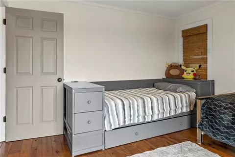 Bedroom - 104 W Watts St, Harrison, AR 72601 photo 6 of 9