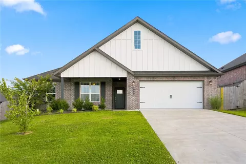 5901 SW Macasin Ave, Bentonville, AR 72713