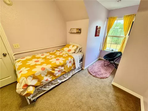 Bedroom - 1513 Counts Dr, Springdale, AR 72764 photo 7 of 12