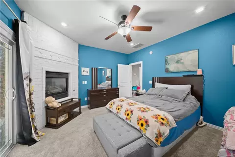 Bedroom - 1513 Counts Dr, Springdale, AR 72764 photo 4 of 12