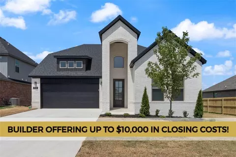 7008 SW Orange Ave, Bentonville, AR 72713