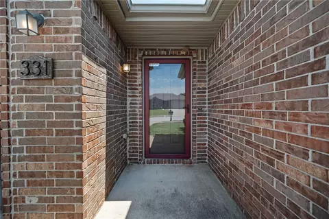 331 Violet St, Centerton, AR 72719 photo 3