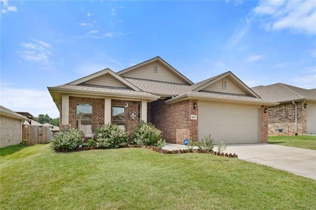 6011 NW Sherman St, Bentonville, AR 72713