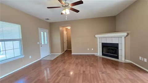 Living - 550 Walker St, Centerton, AR 72719 photo 2 of 2