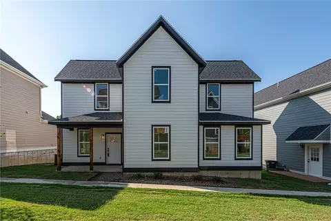 3143 W Tulsa St, Fayetteville, AR 72704