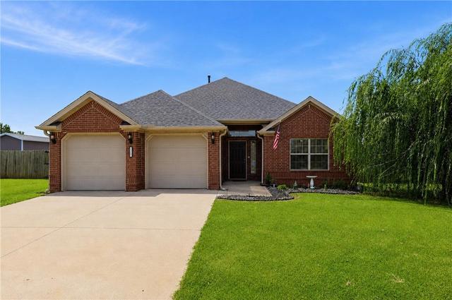 1103 Mitchell Ln, Pea Ridge, AR 72751