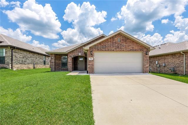 5904 NW Meade St, Bentonville, AR 72713