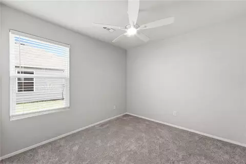 Bedroom - 305 E Glendale Ln, Rogers, AR 72758 photo 4 of 5