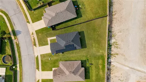 View/Area - 305 E Glendale Ln, Rogers, AR 72758 photo 4 of 5
