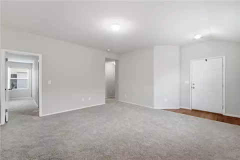 Living - 305 E Glendale Ln, Rogers, AR 72758 photo 3 of 3