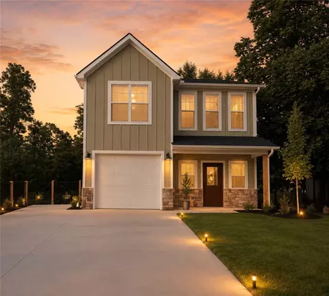 4 Mchugh Ln, Bella Vista, AR 72715