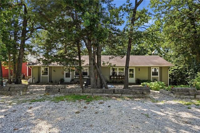 2 Hillside Dr #A & B, Holiday Island, AR 72631
